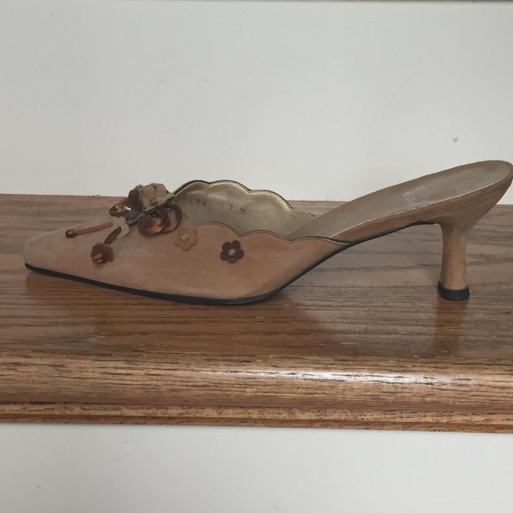 Stuart Weitzman Kitten Heel Mule
